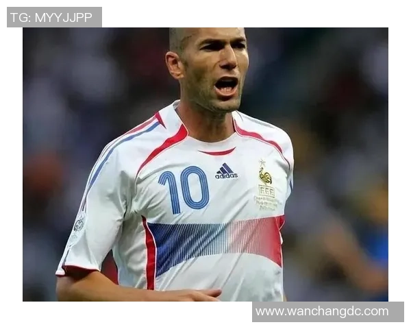 盘点足坛高学历球星榜单那些用智慧与实力征服赛场的传奇人物 盘点足坛高学历球星榜单那些用智慧与实力征服赛场的传奇人物